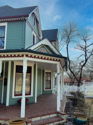 Queen-Anne-Porch