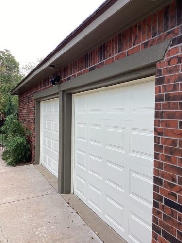 Tudor-Garage