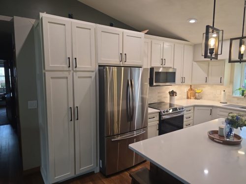 kitchen-cabinet-refinish
